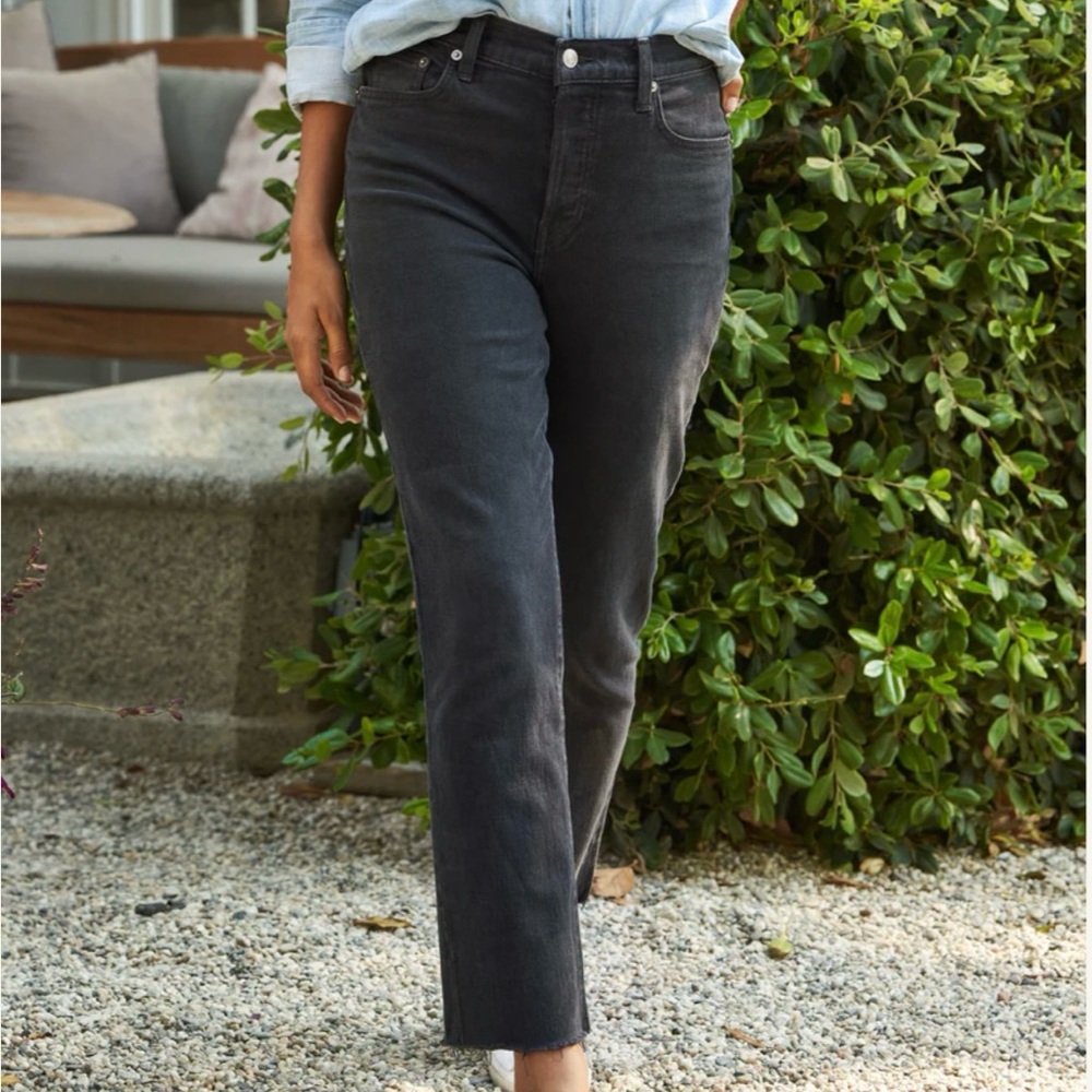 New never worn Frank and Eileen Everyday Jean Washed Black size 31 or 12